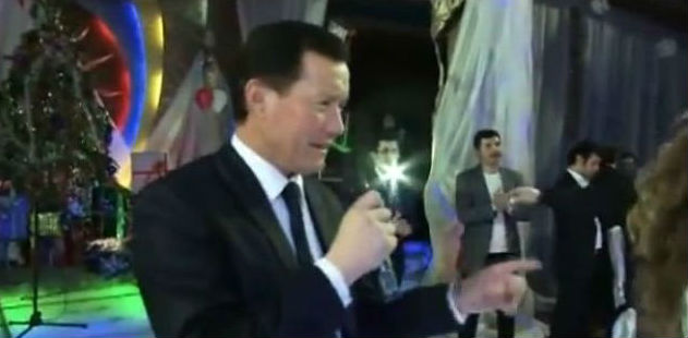 Valijon Qodirov - Gulim (Konsert version 2016)